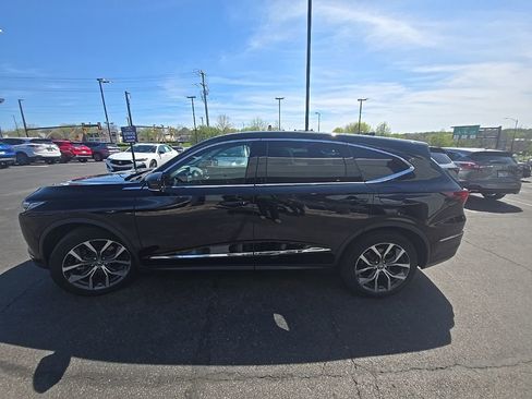 Used 2024 Acura MDX SH-AWD w/ Technology Package image 3