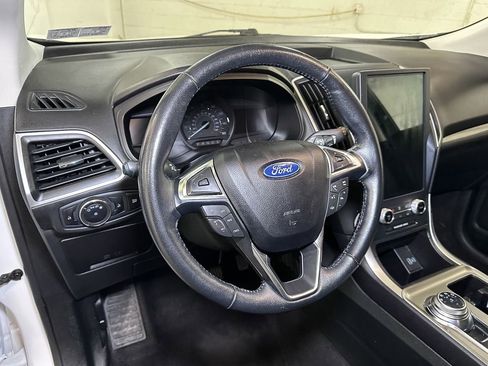 Certified 2023 Ford Edge SEL image 24