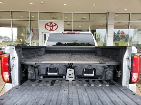 Used 2019 GMC Sierra 1500 4x4 Crew Cab w/ 1SA Driver Alert Package I image 13