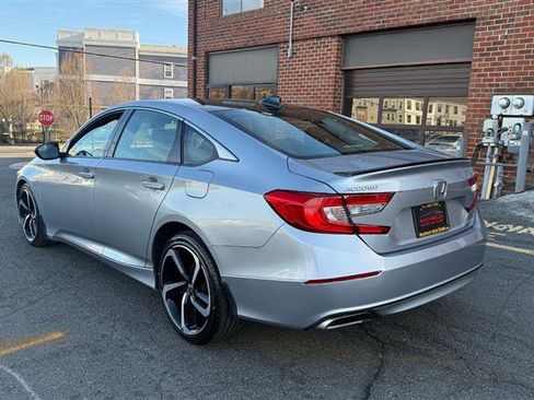 Used 2019 Honda Accord Sport image 17