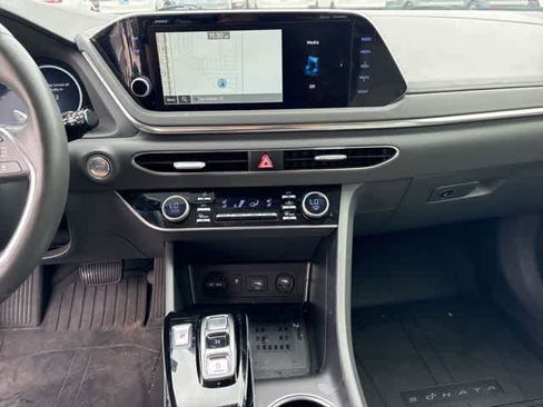 Used 2023 Hyundai Sonata Limited FWD image 21
