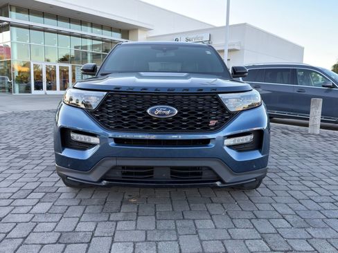 Used 2020 Ford Explorer ST w/ ST Street Pack image 6