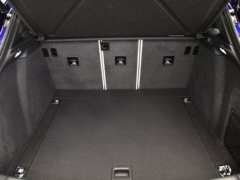 Certified 2025 Porsche Macan image 58