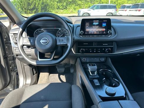 Used 2023 Nissan Rogue S AWD/4WD image 38
