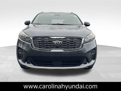 Used 2019 Kia Sorento EX image 2