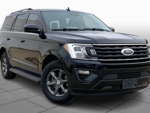 Used 2021 Ford Expedition XL image 3