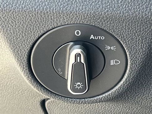 New 2025 Volkswagen Jetta Sport image 27