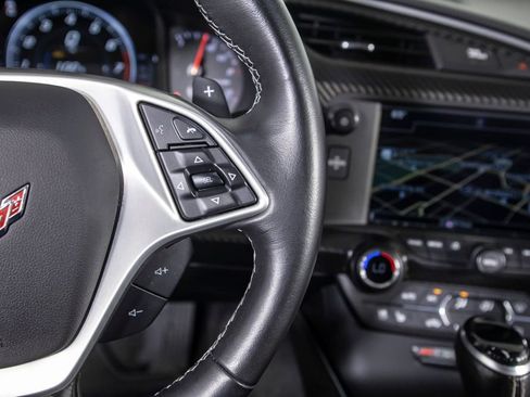 Used 2019 Chevrolet Corvette Z06 RWD image 35