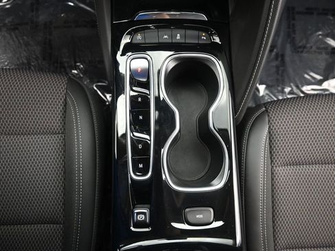 Used 2022 Buick Envision Preferred FWD image 19