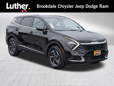 Used 2023 Kia Sportage LX AWD/4WD image 1