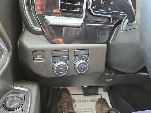 Used 2022 GMC Sierra 1500 Elevation AWD/4WD image 21