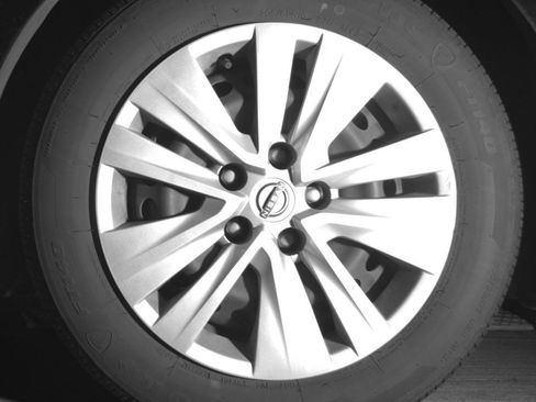 Used 2025 Nissan Sentra S FWD image 12
