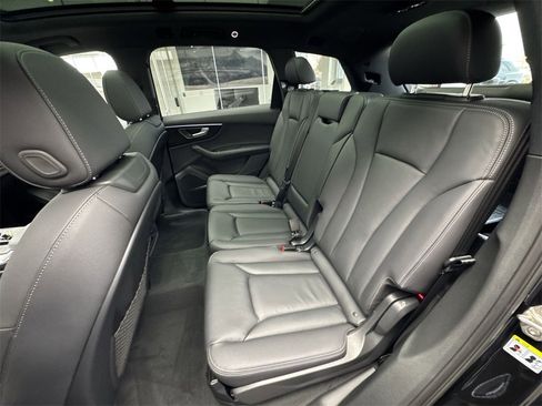 New 2026 Audi Q7 2.0T Premium image 24