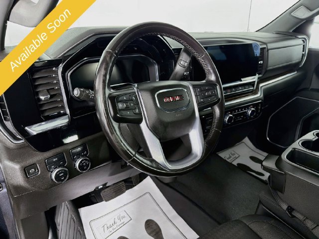 Used 2022 GMC Sierra 1500 Elevation AWD/4WD image 9
