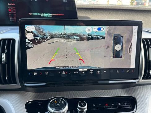 New 2026 Ford Expedition Active image 20