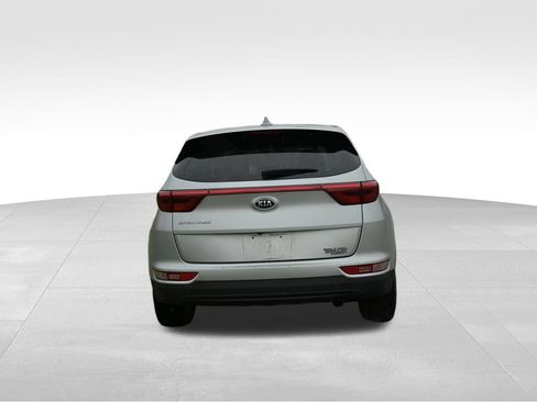 Used 2018 Kia Sportage LX AWD/4WD image 41