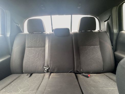 Used 2019 Toyota Tacoma TRD Sport AWD/4WD image 13