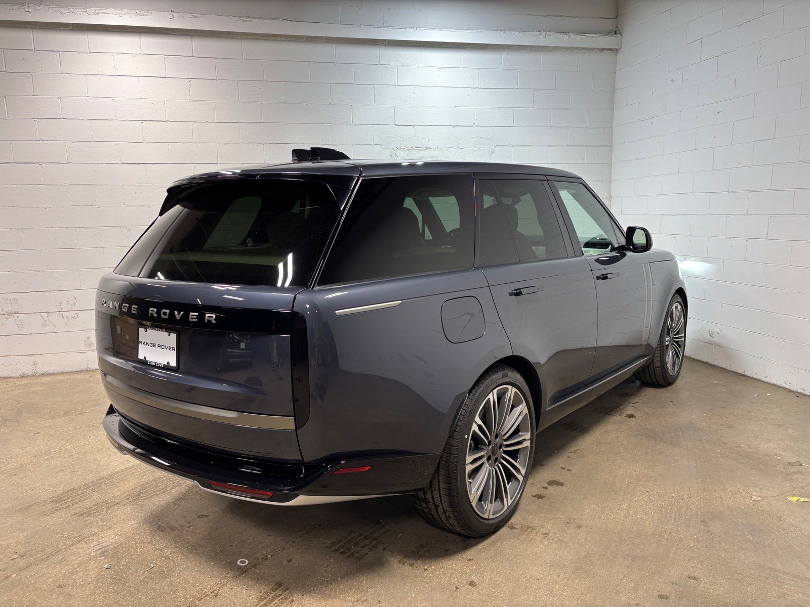 New 2026 Land Rover Range Rover SE AWD/4WD image 6