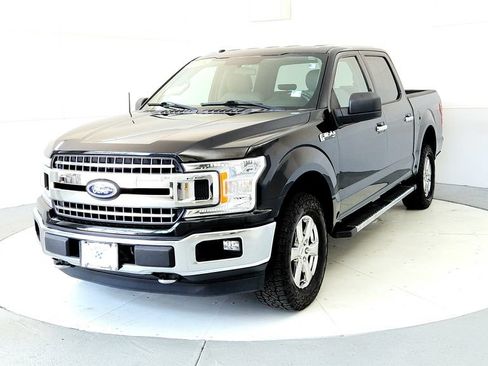 Used 2018 Ford F150 XLT w/ XTR Package AWD/4WD image 2