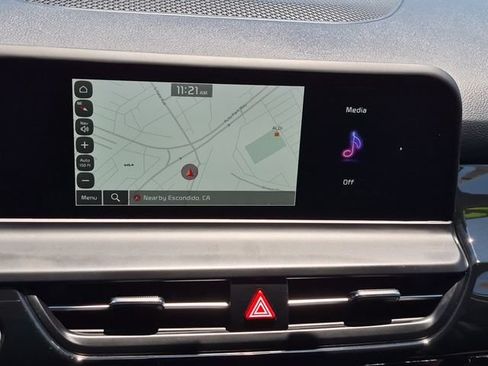 Certified 2025 Kia Seltos S FWD image 22