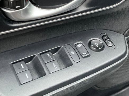 Used 2020 Honda CR-V EX image 27