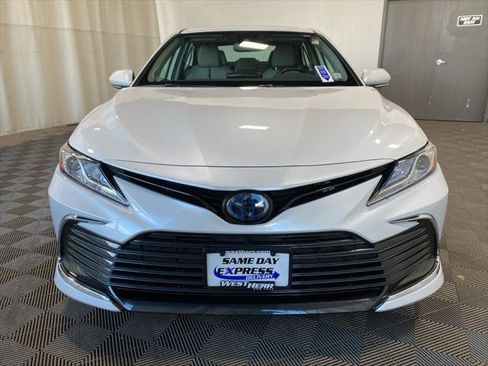 Certified 2023 Toyota Camry XLE image 2
