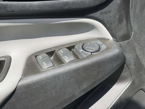 Used 2023 Chevrolet Equinox LS w/ Driver Confidence II Package FWD image 20