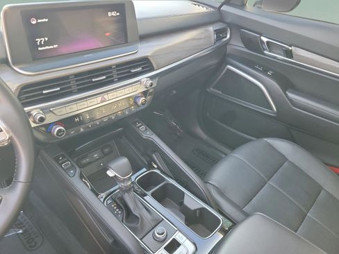 Used 2022 Kia Telluride EX w/ EX Premium Package image 36