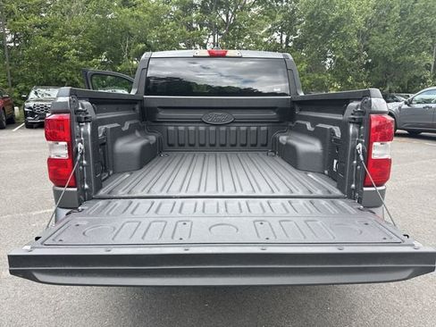 New 2025 Ford Maverick XLT w/ XLT Luxury Package FWD image 22