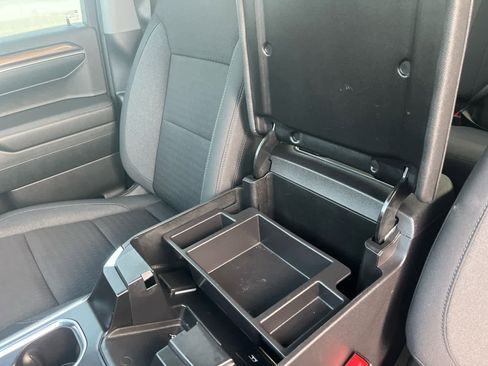 Used 2023 Chevrolet Silverado 1500 LT image 22