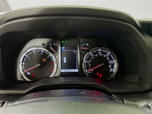 Used 2021 Toyota 4Runner TRD Off-Road Premium image 17