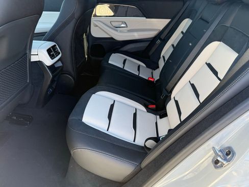 New 2026 Mercedes-Benz GLE 53 AMG 4MATIC Coupe image 28