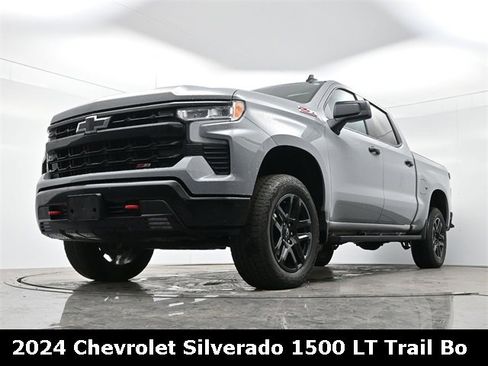 Used 2024 Chevrolet Silverado 1500 LT Trail Boss w/ Convenience Package II image 27