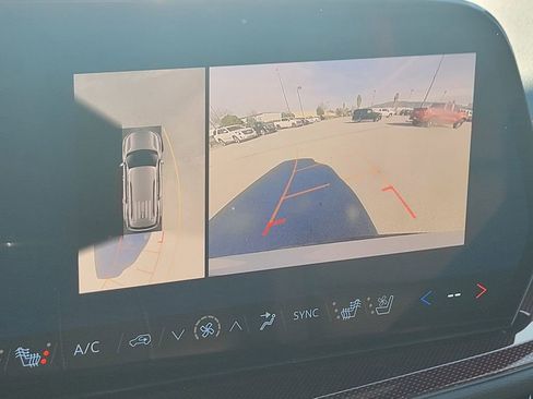 New 2026 Chevrolet Traverse RS w/ LPO, Floor Liner Package image 16