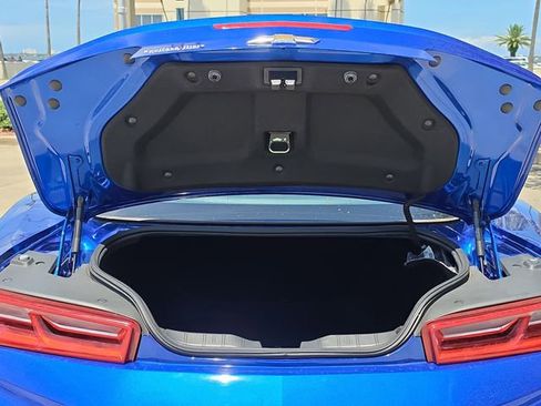 Used 2018 Chevrolet Camaro LT w/ RS Package RWD image 6