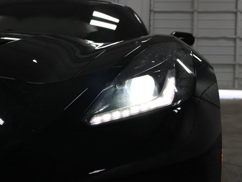 Used 2016 Chevrolet Corvette Stingray Coupe w/ Carbon Flash Badge Package RWD image 13