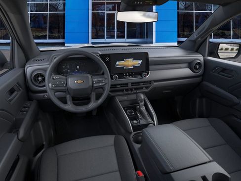 New 2026 Chevrolet Colorado W/T image 15