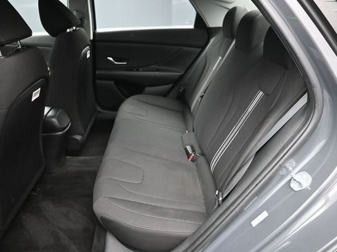 Certified 2023 Hyundai Elantra SEL w/ Convenience Package FWD image 20
