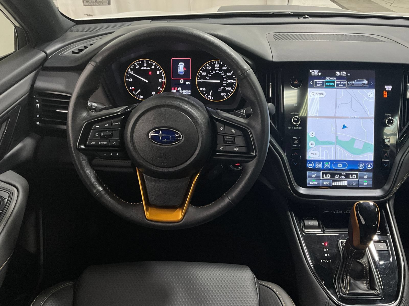 Used 2025 Subaru Outback Wilderness AWD/4WD image 7