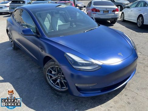 Used 2022 Tesla Model 3 Long Range AWD/4WD image 1