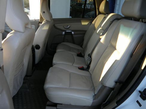 Used 2012 Volvo XC90 3.2 image 7