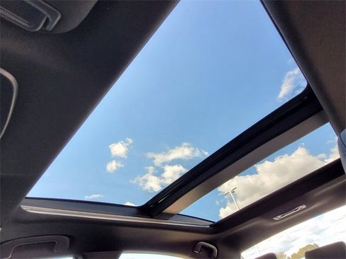 Used 2025 Toyota Camry XSE image 42