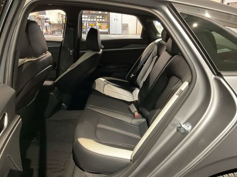 New 2026 Kia K5 GT-Line image 17