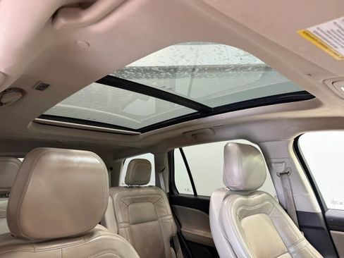 Used 2020 Lincoln Aviator Reserve w/ Equipment Group 201A AWD/4WD image 31