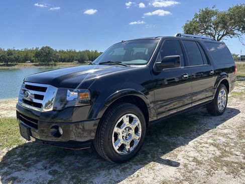 Used 2013 Ford Expedition EL Limited AWD/4WD image 2