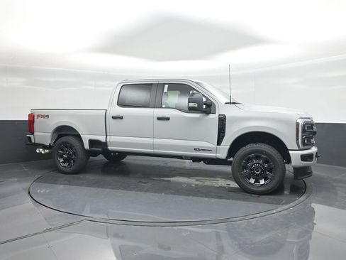 New 2026 Ford F250 XL AWD/4WD image 11