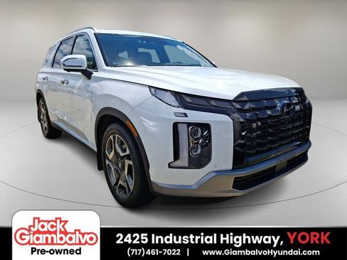 Used 2023 Hyundai Palisade Limited w/ Cargo Package AWD/4WD image 1