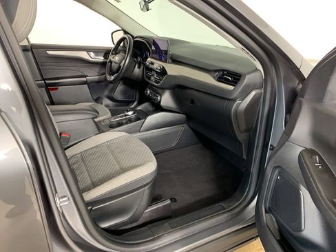 Used 2021 Ford Escape SE w/ Convenience Package image 36