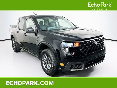 Used 2025 Ford Maverick XLT FWD image 1
