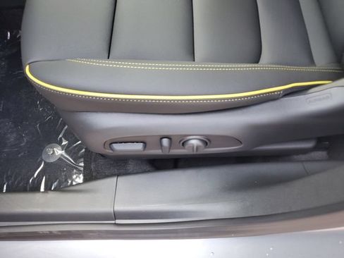 New 2026 Chevrolet TrailBlazer ACTIV w/ Driver Confidence Package FWD image 18